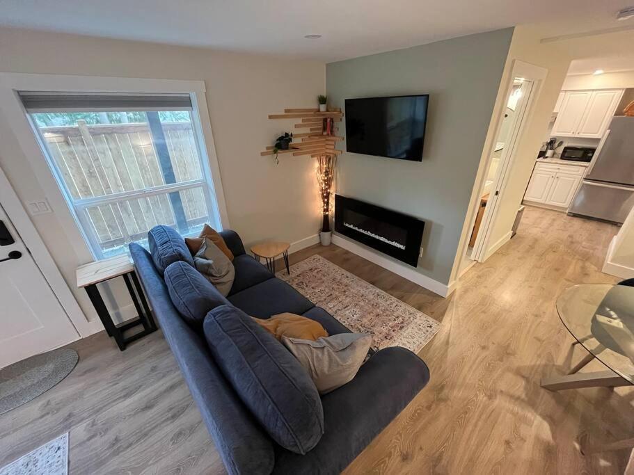 Modern Studio With Soft Tub And Mountain Views - Ratcliffe Guest Suite 邓肯 外观 照片
